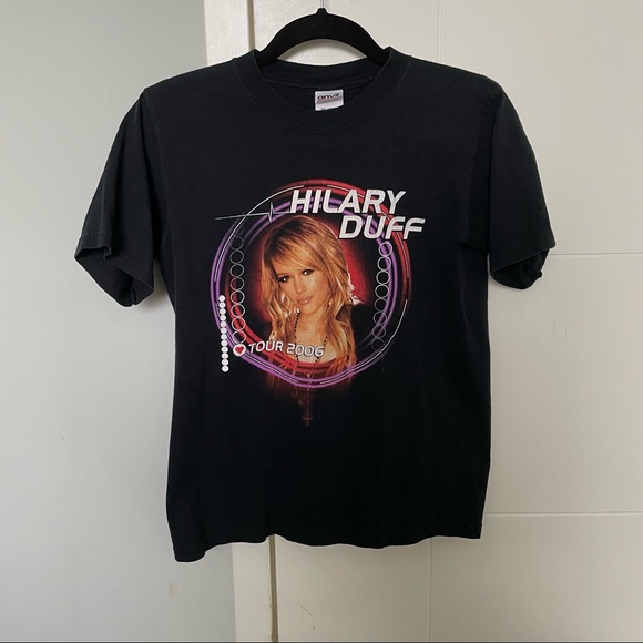 Tops - Vintage 2006 Hilary Duff Tour Tee